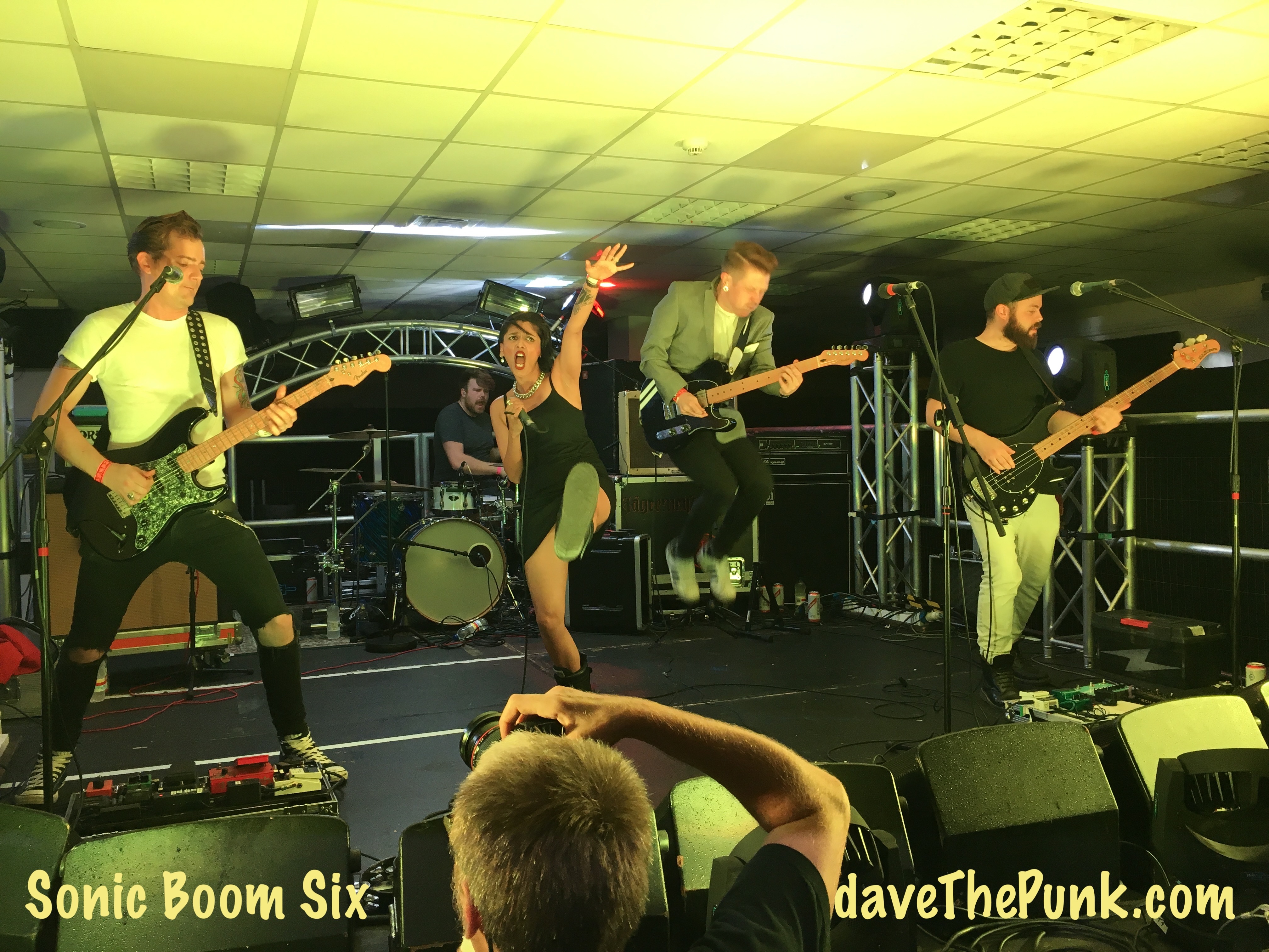 Sonic Boom Six - Brighton Racecourse, Brighton - 10 September 2016