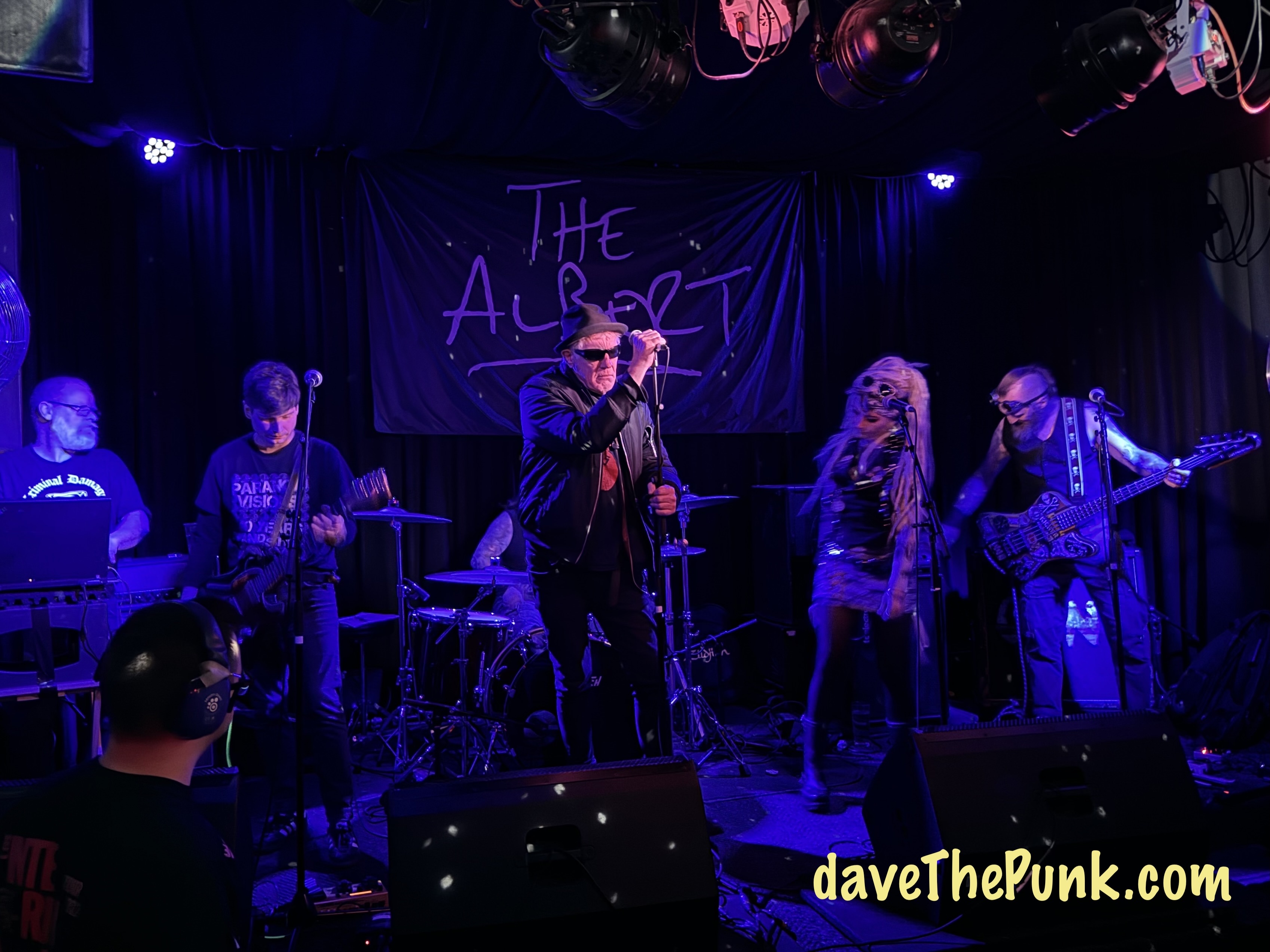 Paranoid Visions - Prince Albert, Brighton - 1 November 2024